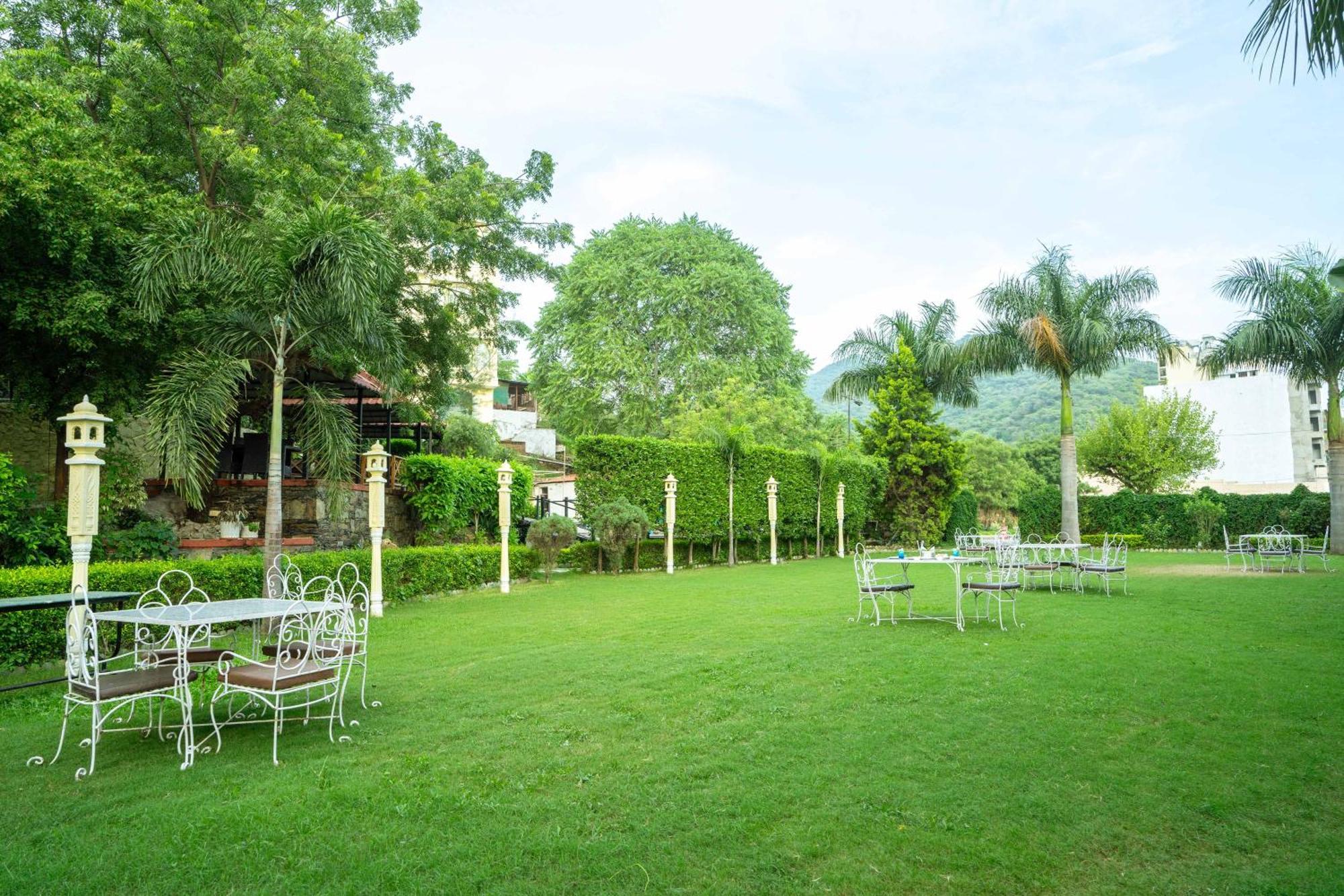 Hotel Treebo The Aravali Getaway Udaipur Exterior foto