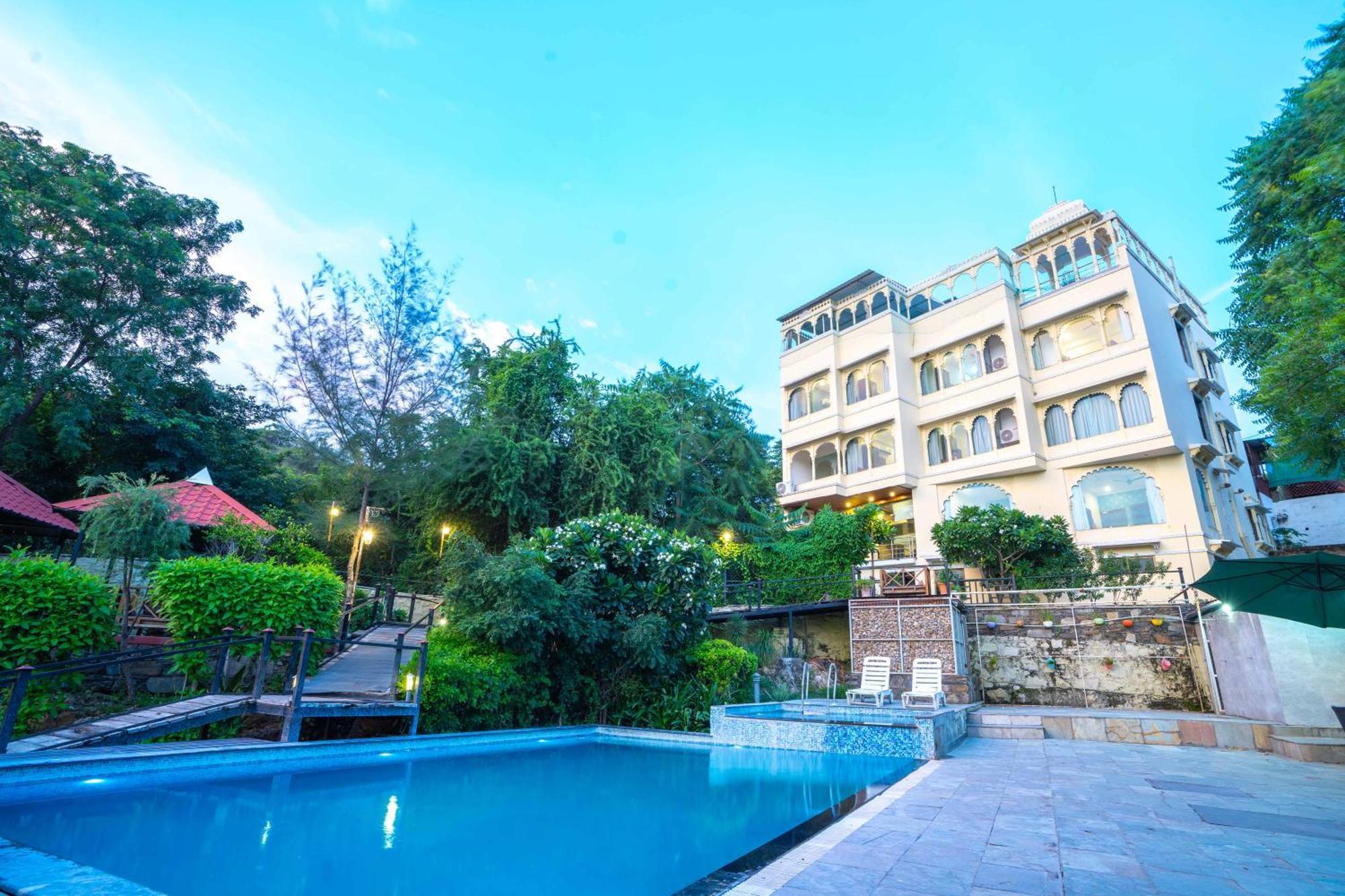 Hotel Treebo The Aravali Getaway Udaipur Exterior foto