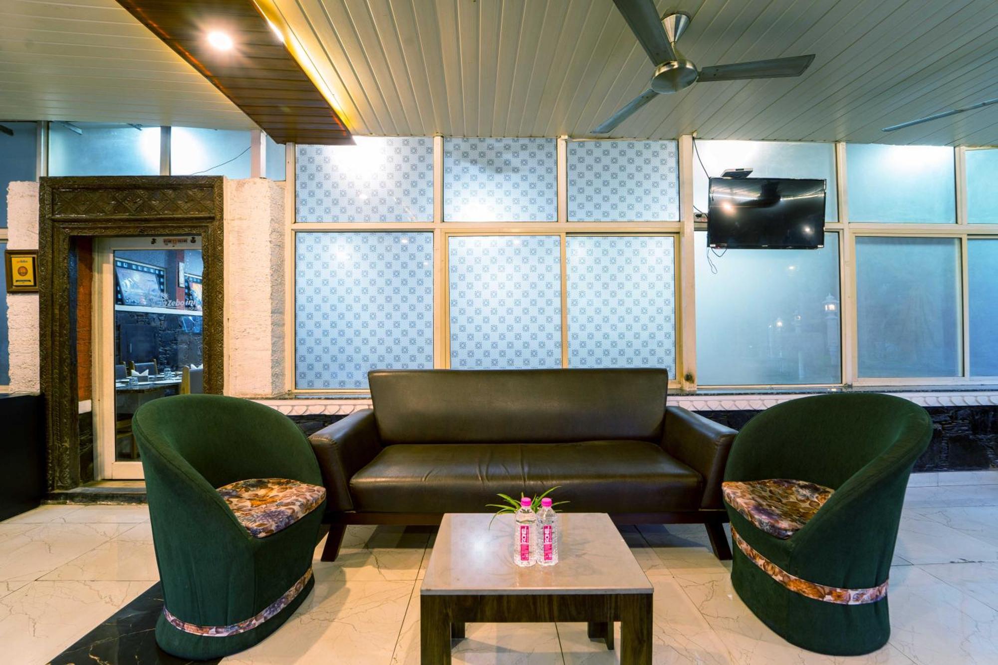 Hotel Treebo The Aravali Getaway Udaipur Exterior foto